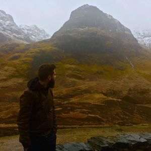 Meet your Posher, Adrian